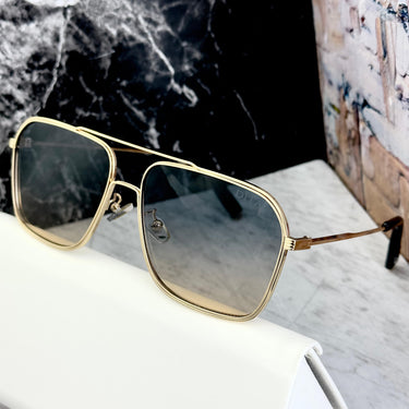 Dita DATA04
